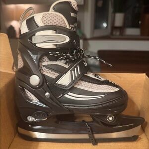 Lake Placid Summit Boy's Adjustable Ice Skates - Size Small 10-13